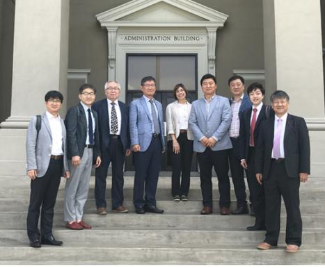 2018 PIANC World Congress 당시 파나마 운하 담당자와 PIANC-Korea 및 해양수산부 관계자들