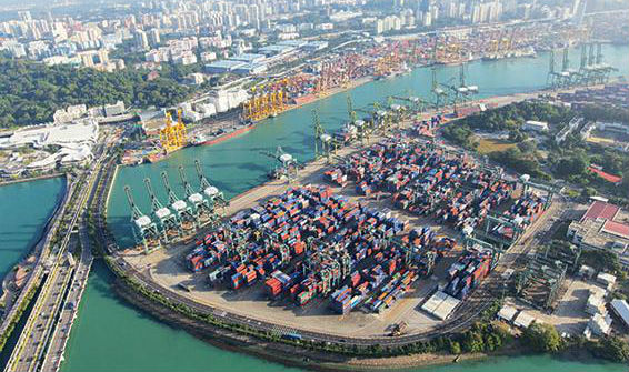 싱가포르항 전경. 사진 출처:www.singaporepsa.com