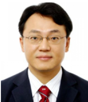 홍종욱 신임 이사장