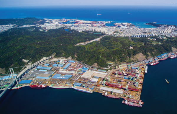 사진 출처:HD현대미포 홈페이지