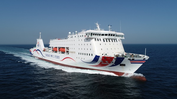 석도국제훼리가 운항하는 M/V SHIDAO호